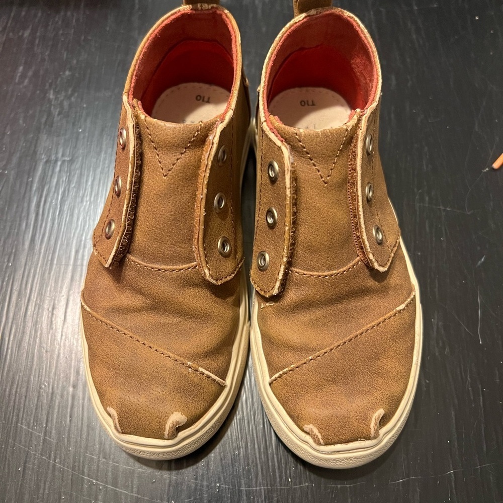 Toms Tan Kids Sneakers with Button Accents